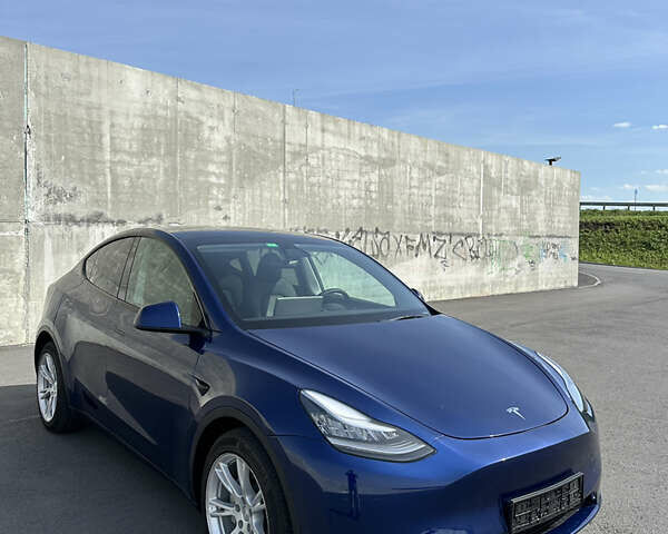 Синий Тесла Model Y, объемом двигателя 0 л и пробегом 7 тыс. км за 32000 $, фото 1 на Automoto.ua