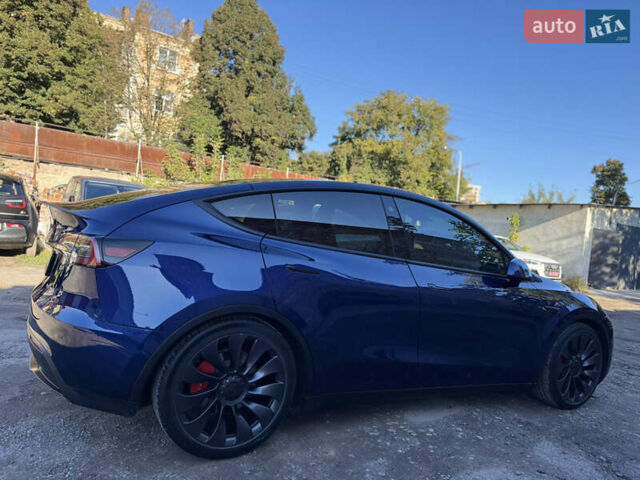 Синий Тесла Model Y, объемом двигателя 0 л и пробегом 47 тыс. км за 30100 $, фото 1 на Automoto.ua