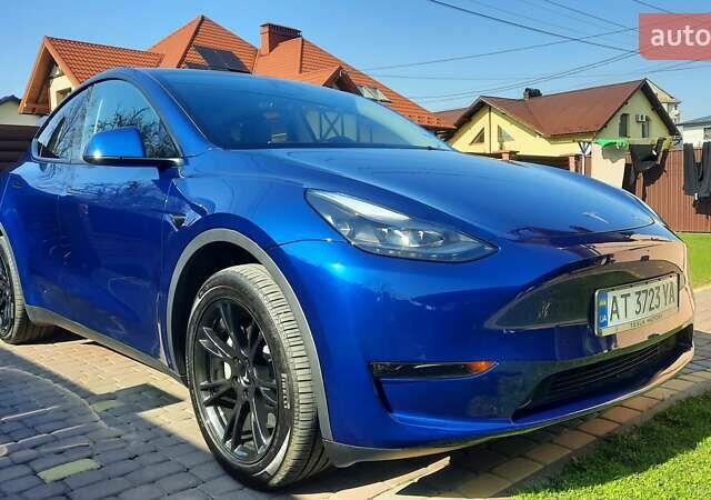 Синий Тесла Model Y, объемом двигателя 0 л и пробегом 12 тыс. км за 35000 $, фото 1 на Automoto.ua