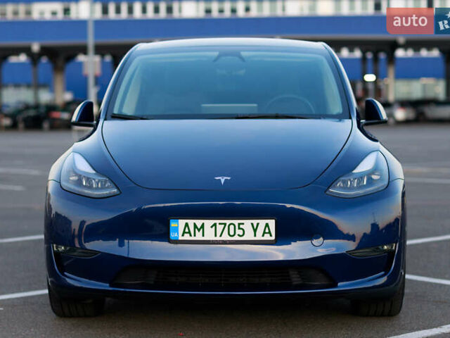 Синий Тесла Model Y, объемом двигателя 0 л и пробегом 11 тыс. км за 33300 $, фото 1 на Automoto.ua