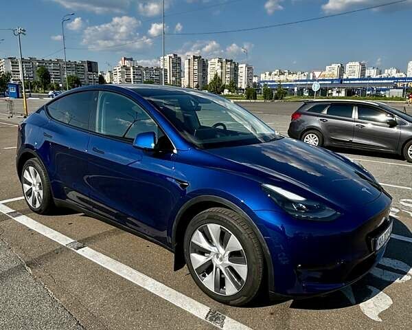 Синий Тесла Model Y, объемом двигателя 0 л и пробегом 9 тыс. км за 48800 $, фото 1 на Automoto.ua