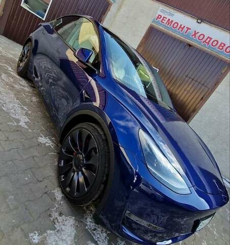 Синий Тесла Model Y, объемом двигателя 0 л и пробегом 8 тыс. км за 37500 $, фото 1 на Automoto.ua