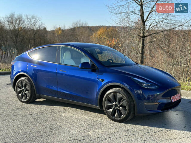 Синий Тесла Model Y, объемом двигателя 0 л и пробегом 10 тыс. км за 32500 $, фото 1 на Automoto.ua