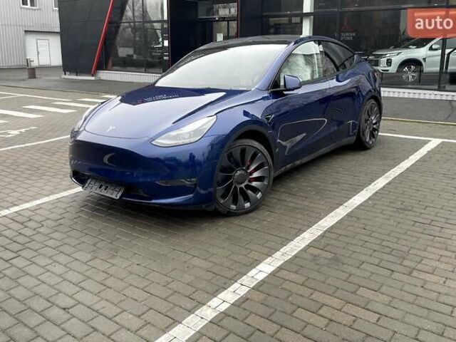 Синий Тесла Model Y, объемом двигателя 0 л и пробегом 5 тыс. км за 30500 $, фото 1 на Automoto.ua