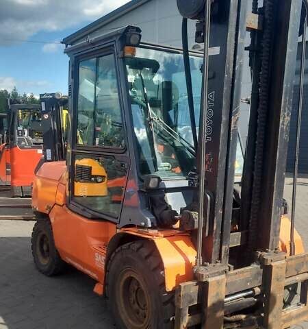 Тойота 02-7FD45, объемом двигателя 0 л и пробегом 0 тыс. км за 17900 $, фото 1 на Automoto.ua