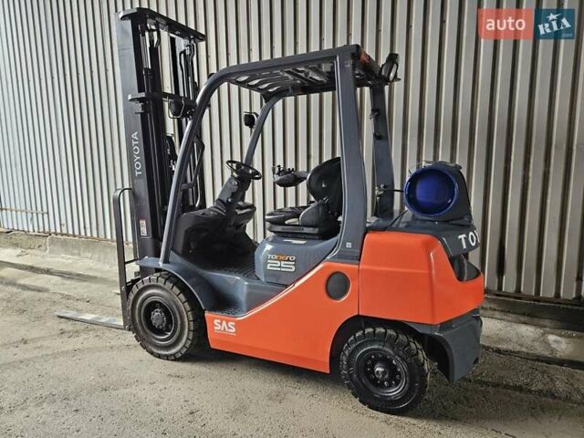 Тойота 02-8FGF25, объемом двигателя 2.2 л и пробегом 6 тыс. км за 16800 $, фото 1 на Automoto.ua