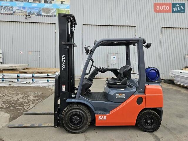 Тойота 02-8FGF25, об'ємом двигуна 2.2 л та пробігом 6 тис. км за 16800 $, фото 1 на Automoto.ua