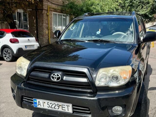 Чорний Тойота 4Раннер, об'ємом двигуна 3.96 л та пробігом 278 тис. км за 18518 $, фото 1 на Automoto.ua