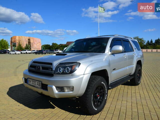Сірий Тойота 4Раннер, об'ємом двигуна 4.7 л та пробігом 394 тис. км за 12500 $, фото 1 на Automoto.ua