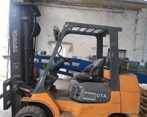 Тойота 7FGU32, объемом двигателя 0 л и пробегом 0 тыс. км за 5659 $, фото 1 на Automoto.ua