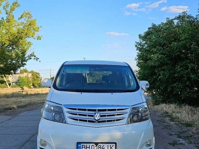Білий Тойота Алфард, об'ємом двигуна 2.4 л та пробігом 142 тис. км за 13000 $, фото 1 на Automoto.ua