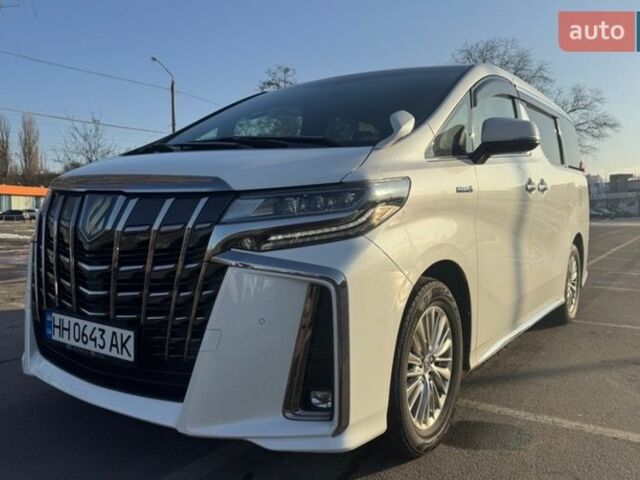 Белый Тойота Алфард, объемом двигателя 2.5 л и пробегом 60 тыс. км за 44500 $, фото 1 на Automoto.ua