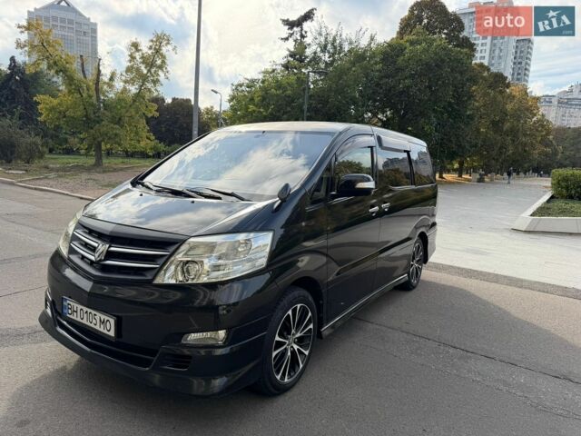 Черный Тойота Алфард, объемом двигателя 3 л и пробегом 275 тыс. км за 10900 $, фото 1 на Automoto.ua