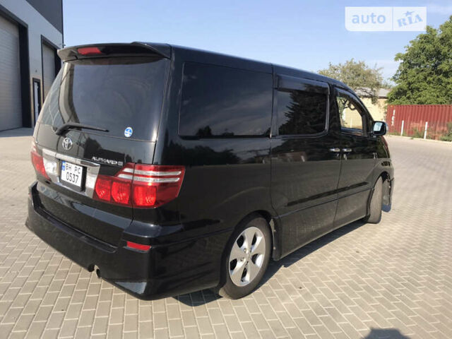 Черный Тойота Алфард, объемом двигателя 2.99 л и пробегом 170 тыс. км за 14500 $, фото 1 на Automoto.ua