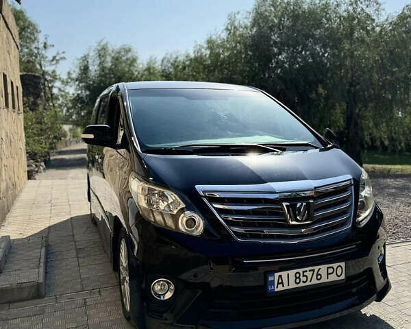 Чорний Тойота Алфард, об'ємом двигуна 2.36 л та пробігом 165 тис. км за 17700 $, фото 1 на Automoto.ua