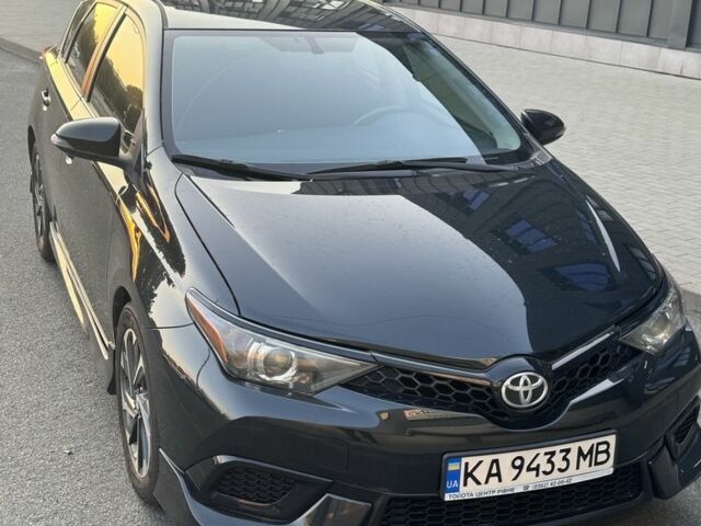 Черный Тойота Аурис, объемом двигателя 1.8 л и пробегом 120 тыс. км за 9800 $, фото 1 на Automoto.ua