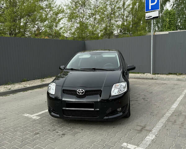 Тойота Ауріс, об'ємом двигуна 1.4 л та пробігом 223 тис. км за 6200 $, фото 1 на Automoto.ua