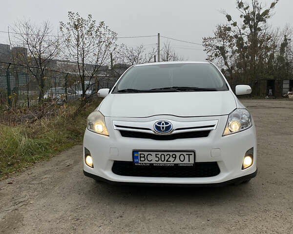 Тойота Ауріс, об'ємом двигуна 1.8 л та пробігом 197 тис. км за 8800 $, фото 1 на Automoto.ua