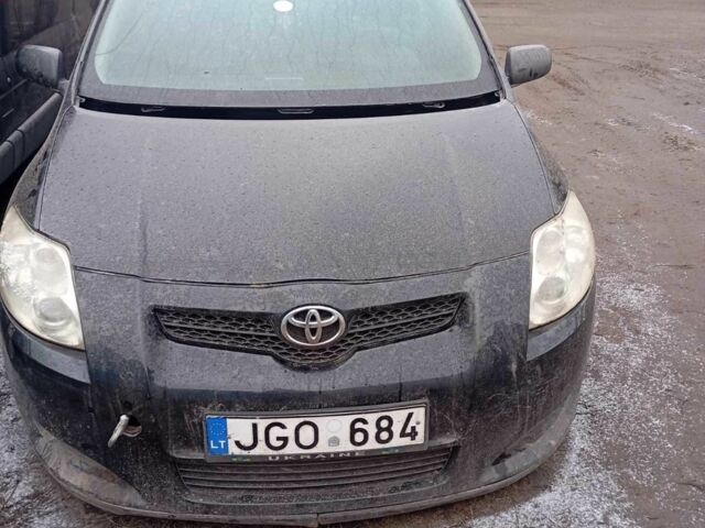 Сірий Тойота Ауріс, об'ємом двигуна 1.4 л та пробігом 1 тис. км за 1600 $, фото 1 на Automoto.ua