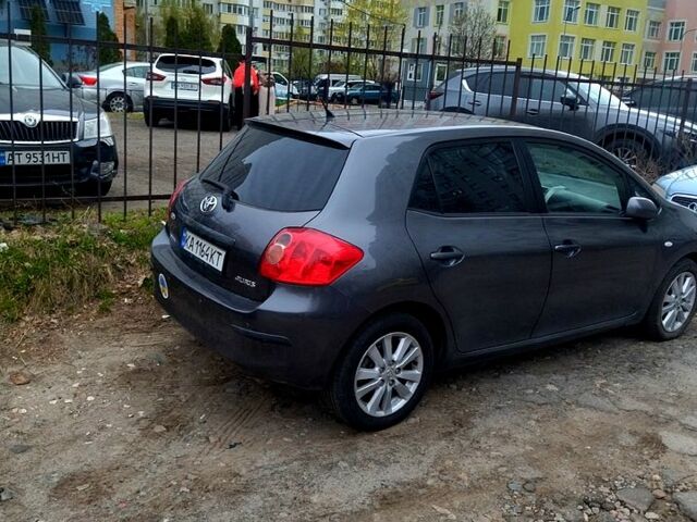 Серый Тойота Аурис, объемом двигателя 1.6 л и пробегом 0 тыс. км за 5800 $, фото 1 на Automoto.ua