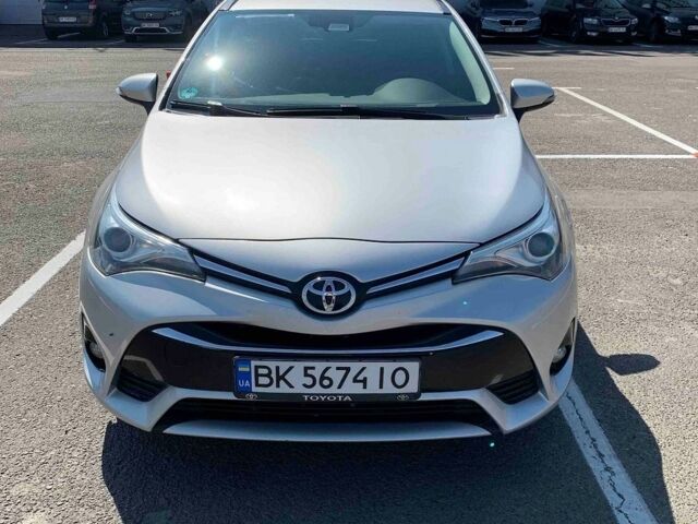 Сірий Тойота Ауріс, об'ємом двигуна 2 л та пробігом 244 тис. км за 14200 $, фото 1 на Automoto.ua