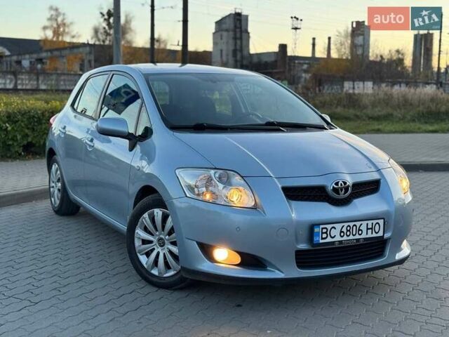 Тойота Аурис 2007 в Львове на Automoto.ua Синий Тойота Аурис, объемом двигателя 2.2 л и пробегом 215 тыс. км за 5800 $, фото 1 на Automoto.ua
