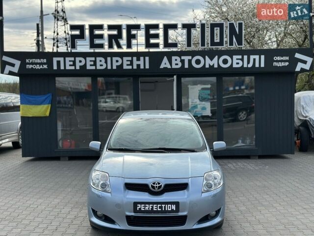 Синій Тойота Ауріс, об'ємом двигуна 1.36 л та пробігом 232 тис. км за 6700 $, фото 1 на Automoto.ua