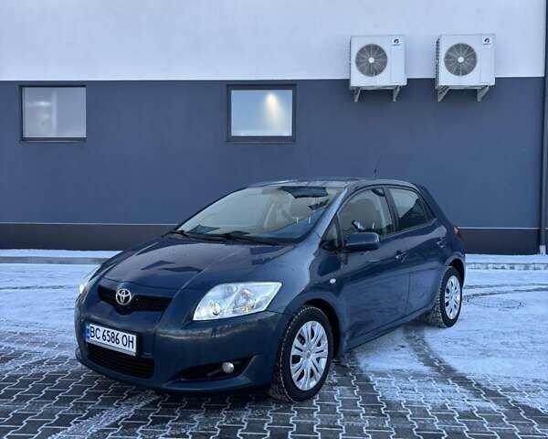 Синий Тойота Аурис, объемом двигателя 2 л и пробегом 260 тыс. км за 6999 $, фото 1 на Automoto.ua
