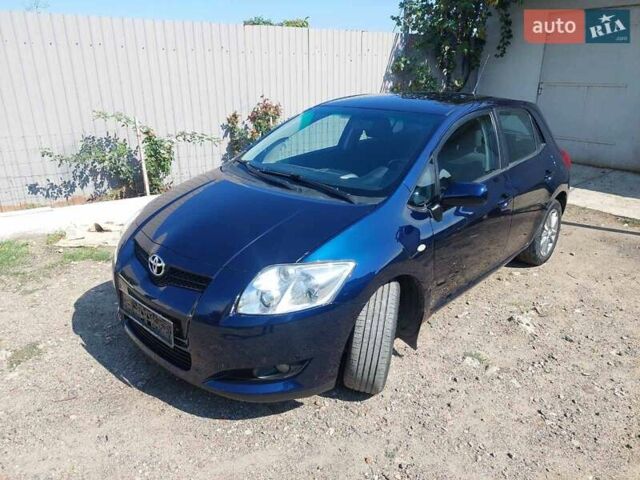 Синий Тойота Аурис, объемом двигателя 2 л и пробегом 184 тыс. км за 7400 $, фото 1 на Automoto.ua