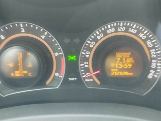 Синій Тойота Ауріс, об'ємом двигуна 2 л та пробігом 212 тис. км за 7000 $, фото 1 на Automoto.ua