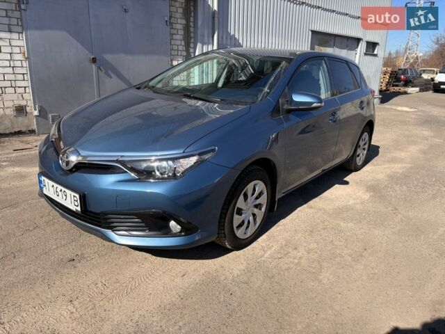 Синій Тойота Ауріс, об'ємом двигуна 1.6 л та пробігом 190 тис. км за 12700 $, фото 1 на Automoto.ua