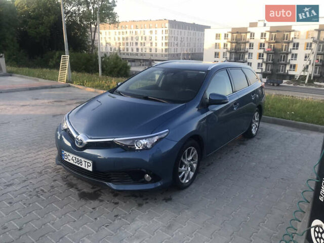 Синий Тойота Аурис, объемом двигателя 1.8 л и пробегом 89 тыс. км за 16500 $, фото 1 на Automoto.ua