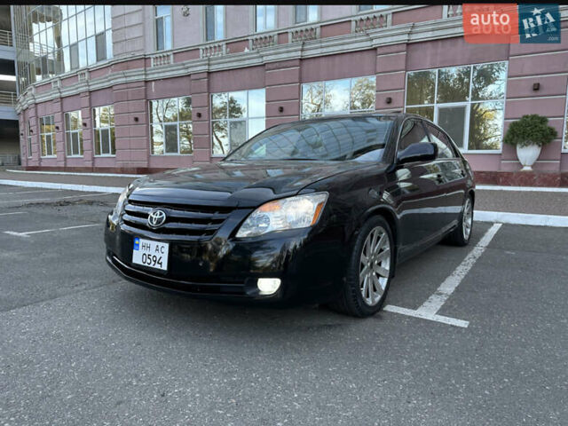 Чорний Тойота Авалон, об'ємом двигуна 3.5 л та пробігом 180 тис. км за 8700 $, фото 1 на Automoto.ua