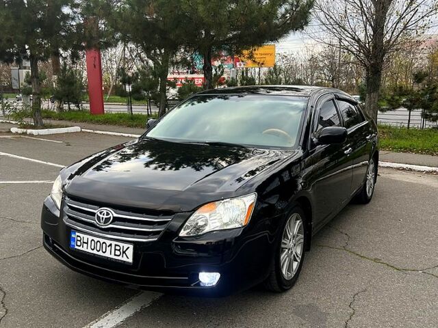 Черный Тойота Авалон, объемом двигателя 3.5 л и пробегом 190 тыс. км за 10500 $, фото 1 на Automoto.ua