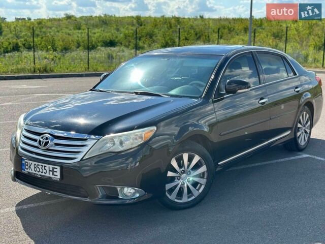 Чорний Тойота Авалон, об'ємом двигуна 3.46 л та пробігом 304 тис. км за 11500 $, фото 1 на Automoto.ua