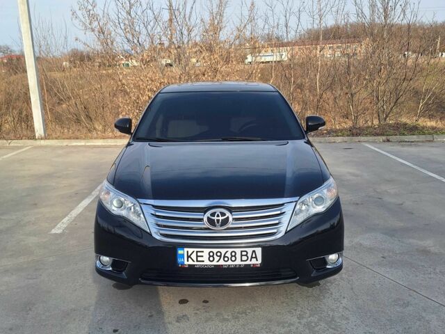 Чорний Тойота Авалон, об'ємом двигуна 3.5 л та пробігом 195 тис. км за 11703 $, фото 1 на Automoto.ua