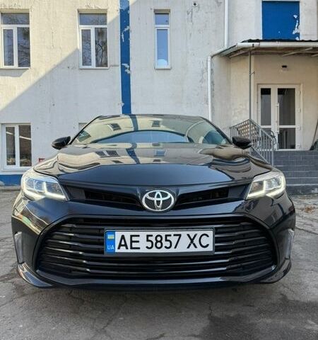 Черный Тойота Авалон, объемом двигателя 3.5 л и пробегом 145 тыс. км за 17800 $, фото 1 на Automoto.ua