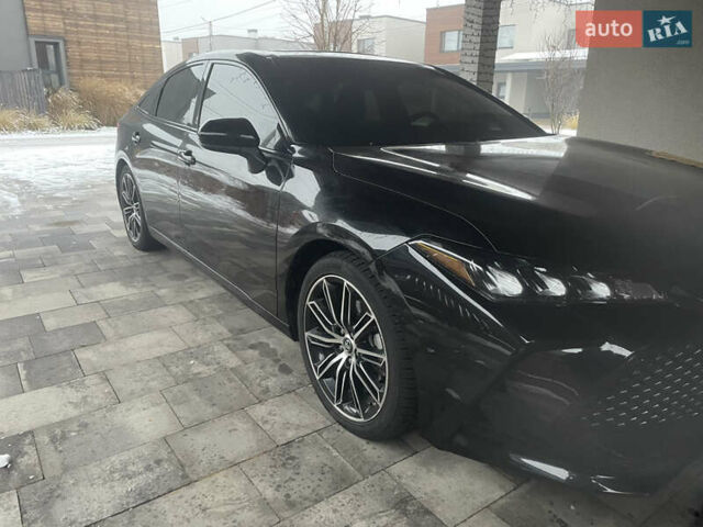 Чорний Тойота Авалон, об'ємом двигуна 3.46 л та пробігом 65 тис. км за 31999 $, фото 1 на Automoto.ua