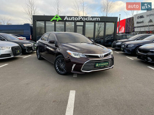 Фиолетовый Тойота Авалон, объемом двигателя 3.5 л и пробегом 171 тыс. км за 18999 $, фото 1 на Automoto.ua