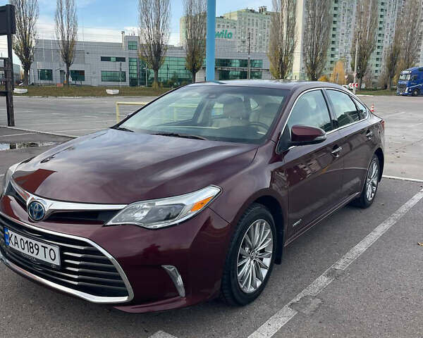 Красный Тойота Авалон, объемом двигателя 2.49 л и пробегом 114 тыс. км за 19750 $, фото 1 на Automoto.ua