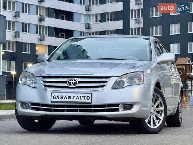 Серый Тойота Авалон, объемом двигателя 3.5 л и пробегом 315 тыс. км за 6600 $, фото 1 на Automoto.ua