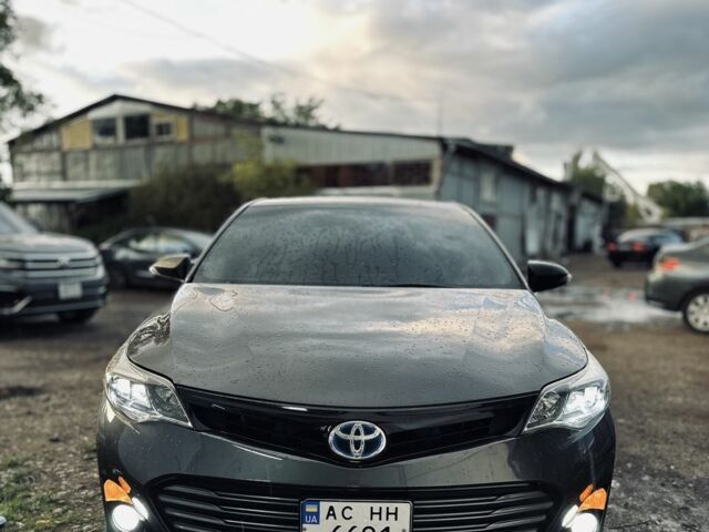 Сірий Тойота Авалон, об'ємом двигуна 2.5 л та пробігом 246 тис. км за 12799 $, фото 1 на Automoto.ua