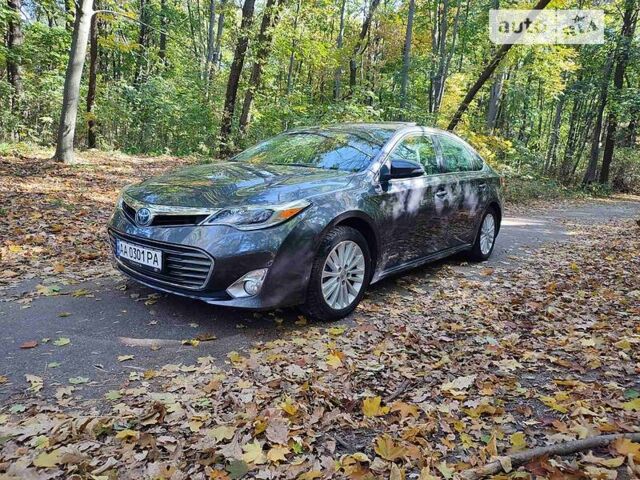 Сірий Тойота Авалон, об'ємом двигуна 2.5 л та пробігом 122 тис. км за 16999 $, фото 1 на Automoto.ua