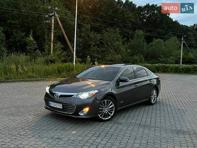 Серый Тойота Авалон, объемом двигателя 2.49 л и пробегом 230 тыс. км за 17300 $, фото 1 на Automoto.ua