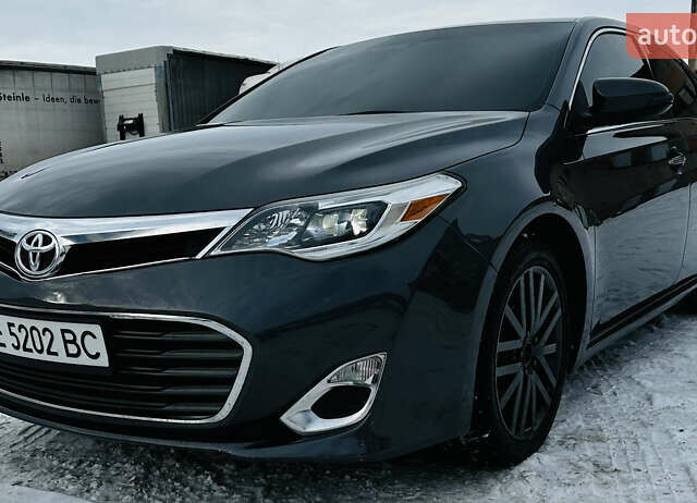 Сірий Тойота Авалон, об'ємом двигуна 3.5 л та пробігом 240 тис. км за 15000 $, фото 1 на Automoto.ua