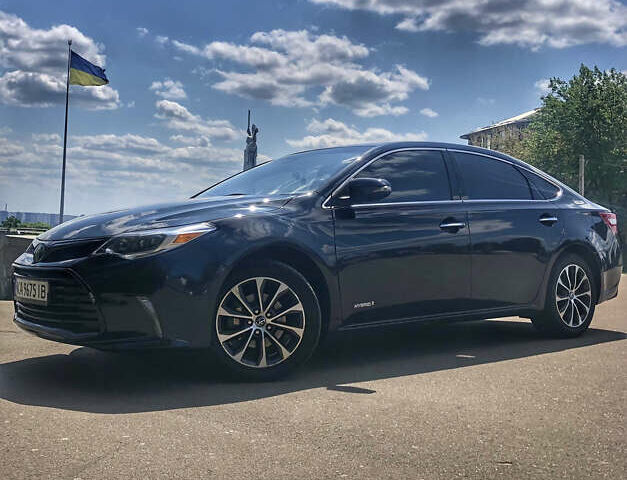 Синій Тойота Авалон, об'ємом двигуна 2.5 л та пробігом 181 тис. км за 21700 $, фото 1 на Automoto.ua