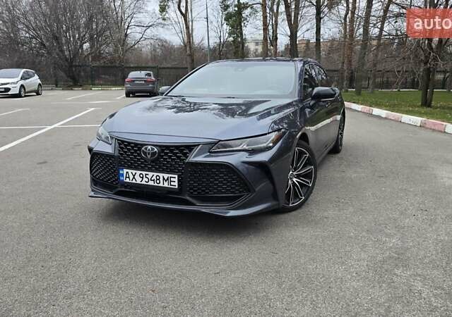 Синий Тойота Авалон, объемом двигателя 3.46 л и пробегом 74 тыс. км за 35000 $, фото 1 на Automoto.ua