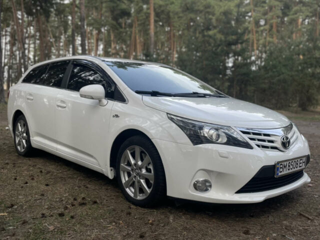 Білий Тойота Авенсіс, об'ємом двигуна 2.23 л та пробігом 220 тис. км за 10500 $, фото 1 на Automoto.ua