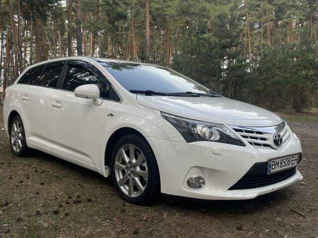 Білий Тойота Авенсіс, об'ємом двигуна 2.2 л та пробігом 240 тис. км за 10200 $, фото 1 на Automoto.ua