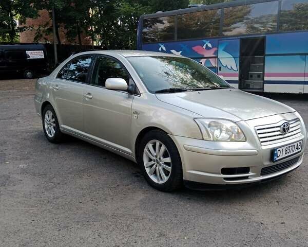 Бежевий Тойота Авенсіс, об'ємом двигуна 2 л та пробігом 280 тис. км за 4300 $, фото 1 на Automoto.ua